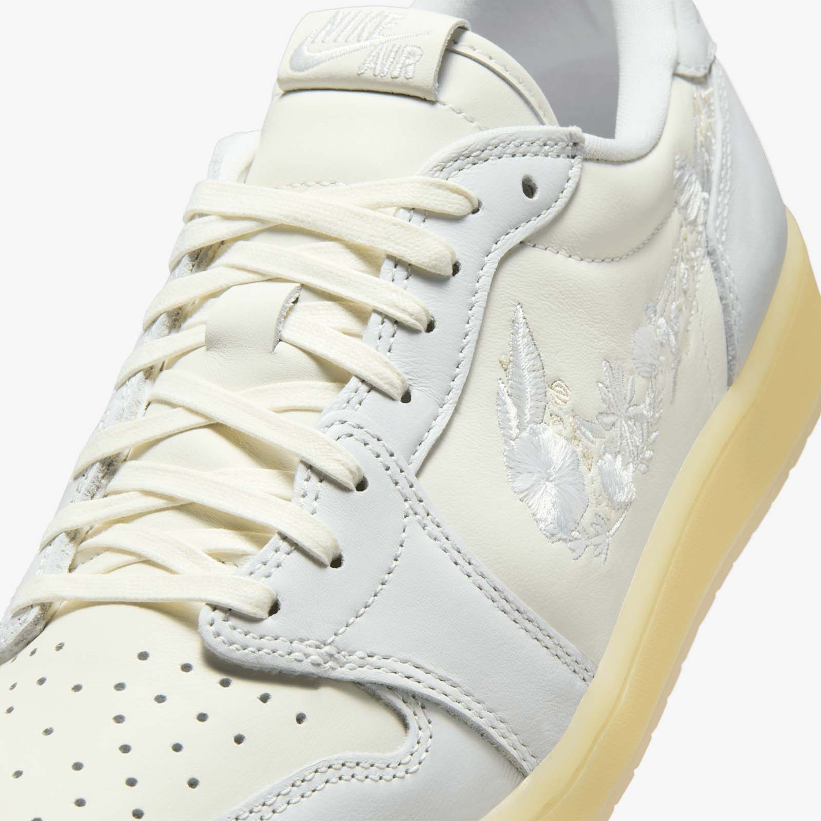 Air Jordan 1 Retro Low OG - 'Floral Swoosh' - Image 6
