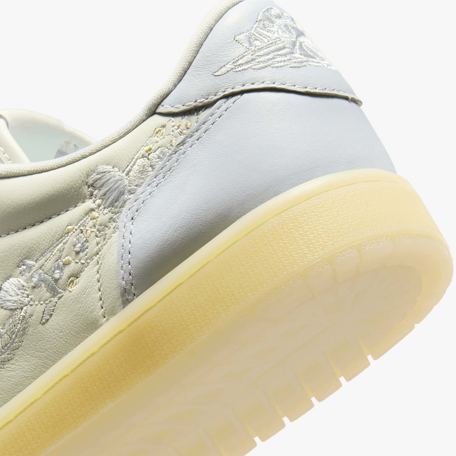 Air Jordan 1 Retro Low OG - 'Floral Swoosh' - Image 7