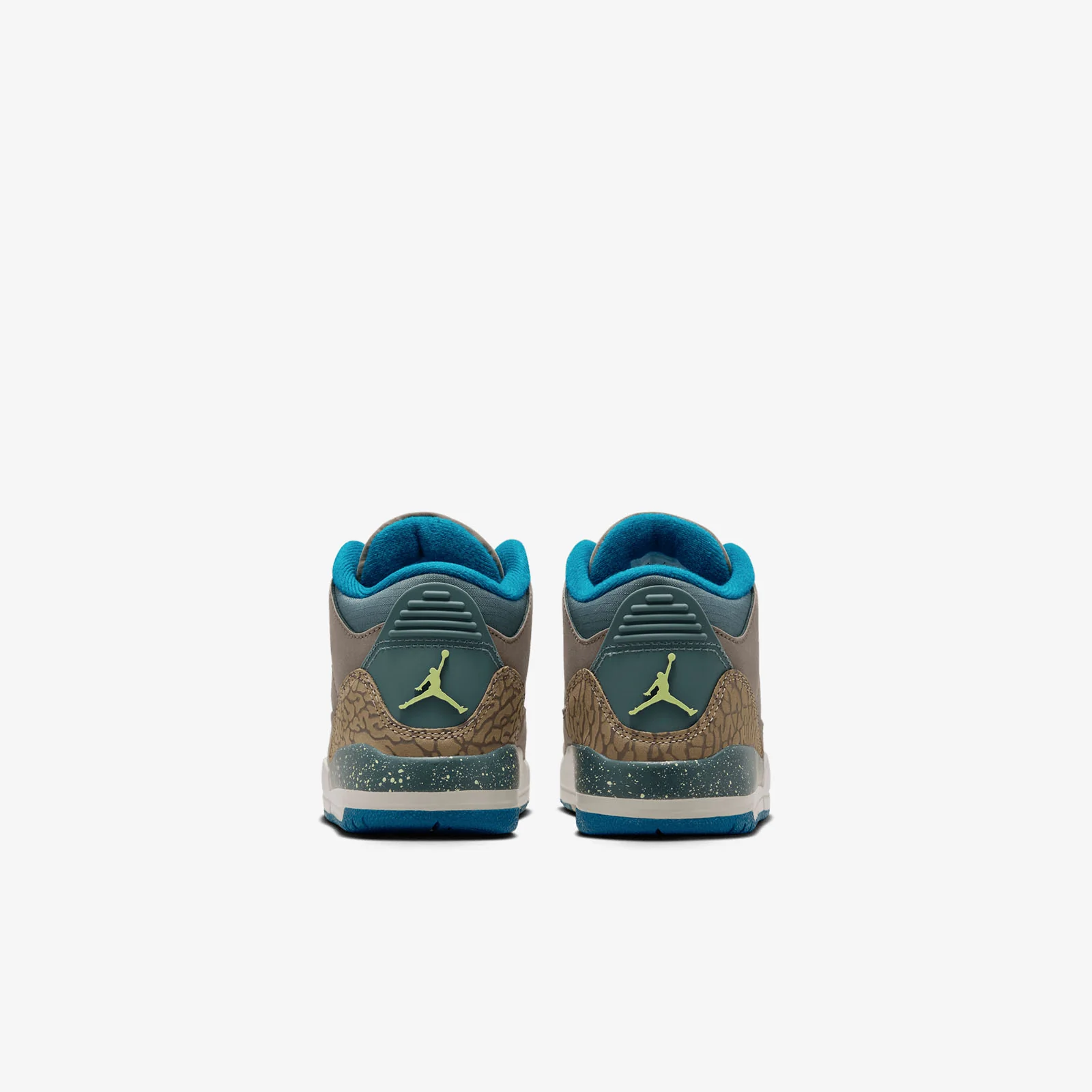 Air Jordan III Retro (PS) - 'Olive Grey' - Image 3