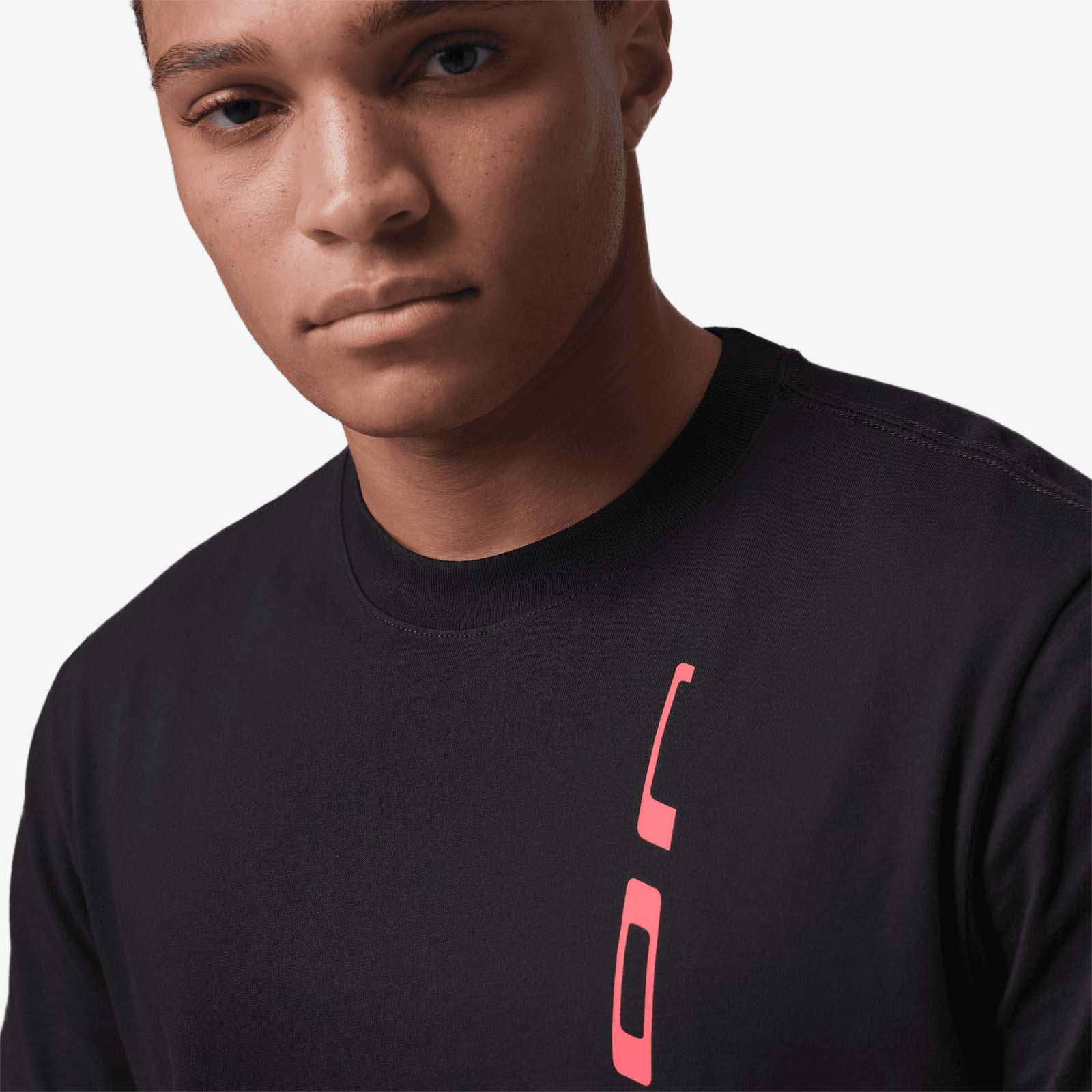 Jordan Sport Men's GFX T-Shirt - Black - Image 3