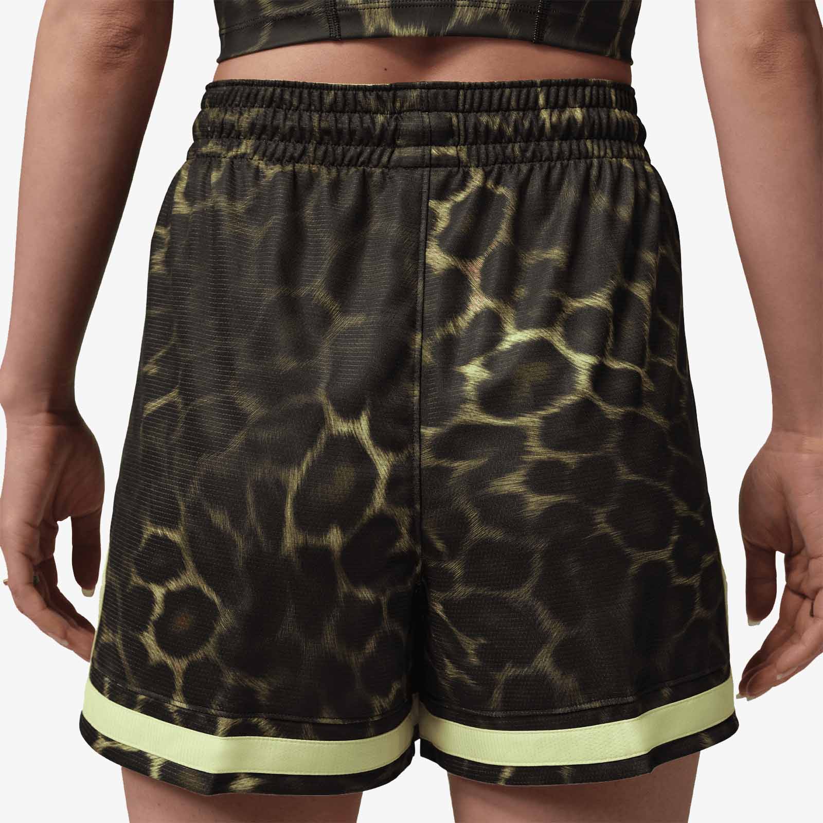 Jordan Sports Women's 10cm (approx.) Diamond Shorts - Luminous Green - Image 3