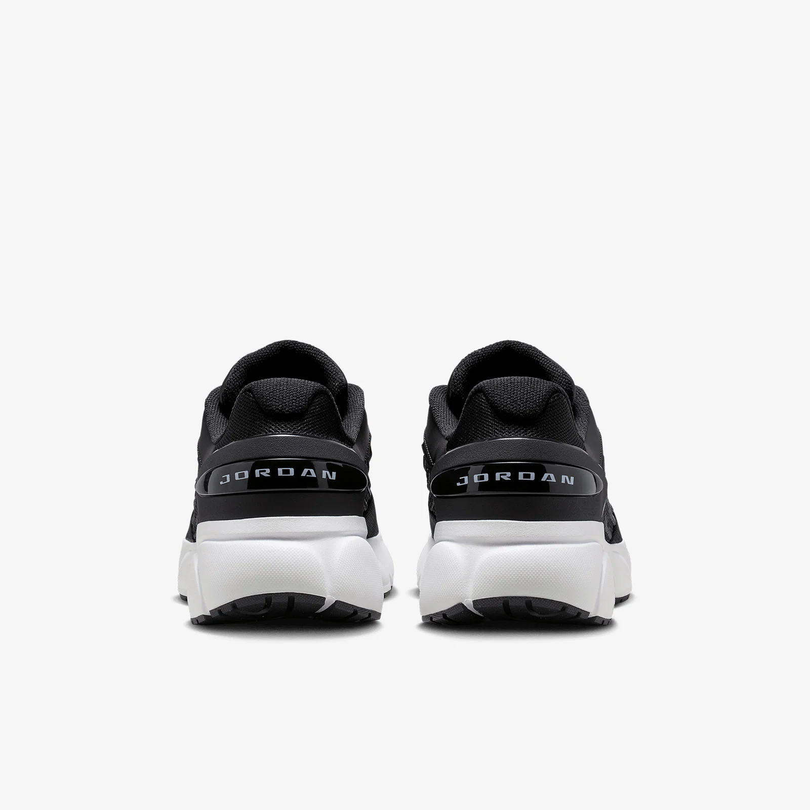 Jordan Trunner Flow - Black/White - Image 3
