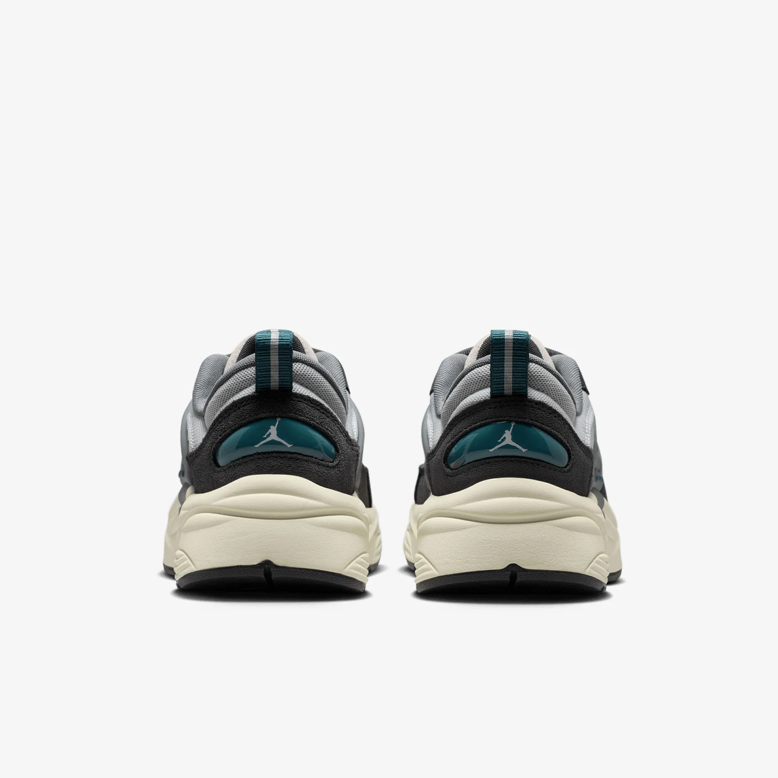 Jordan Trunner O/S -  Photon Dust/Ash Green-Anthracite - Image 3