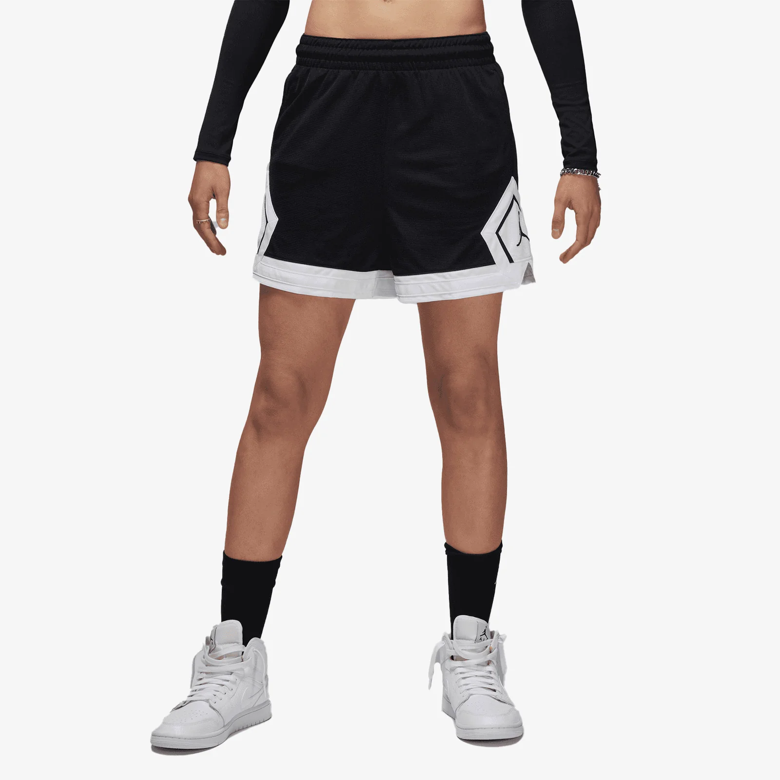 Jumpman Sports 4" Diamond Women's Shorts - Black - Image 4