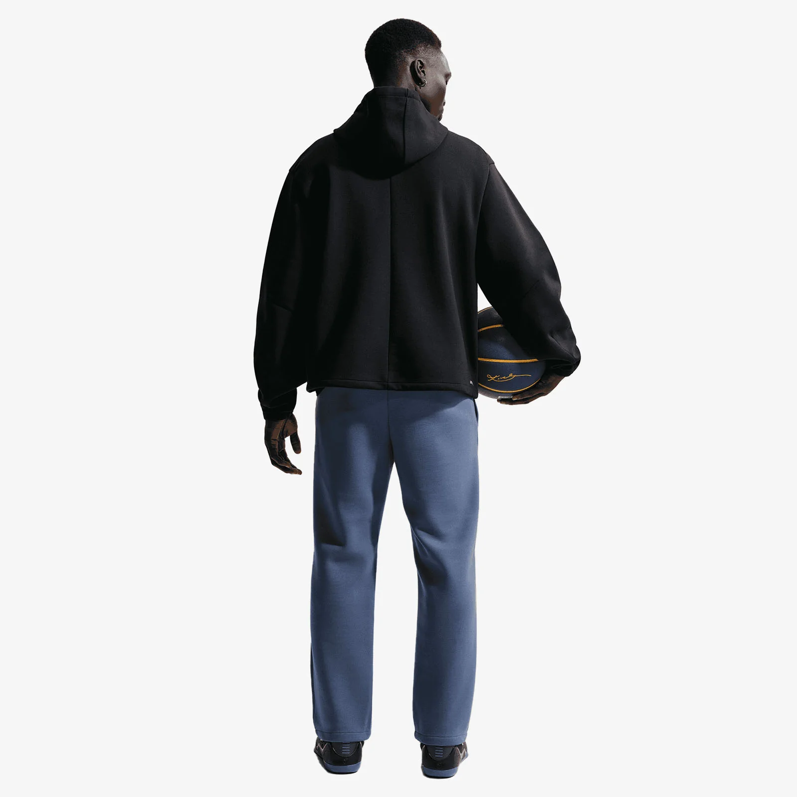 Kobe M90 Nike Dri-FIT Pullover Basketball Hoodie - Black - Image 3