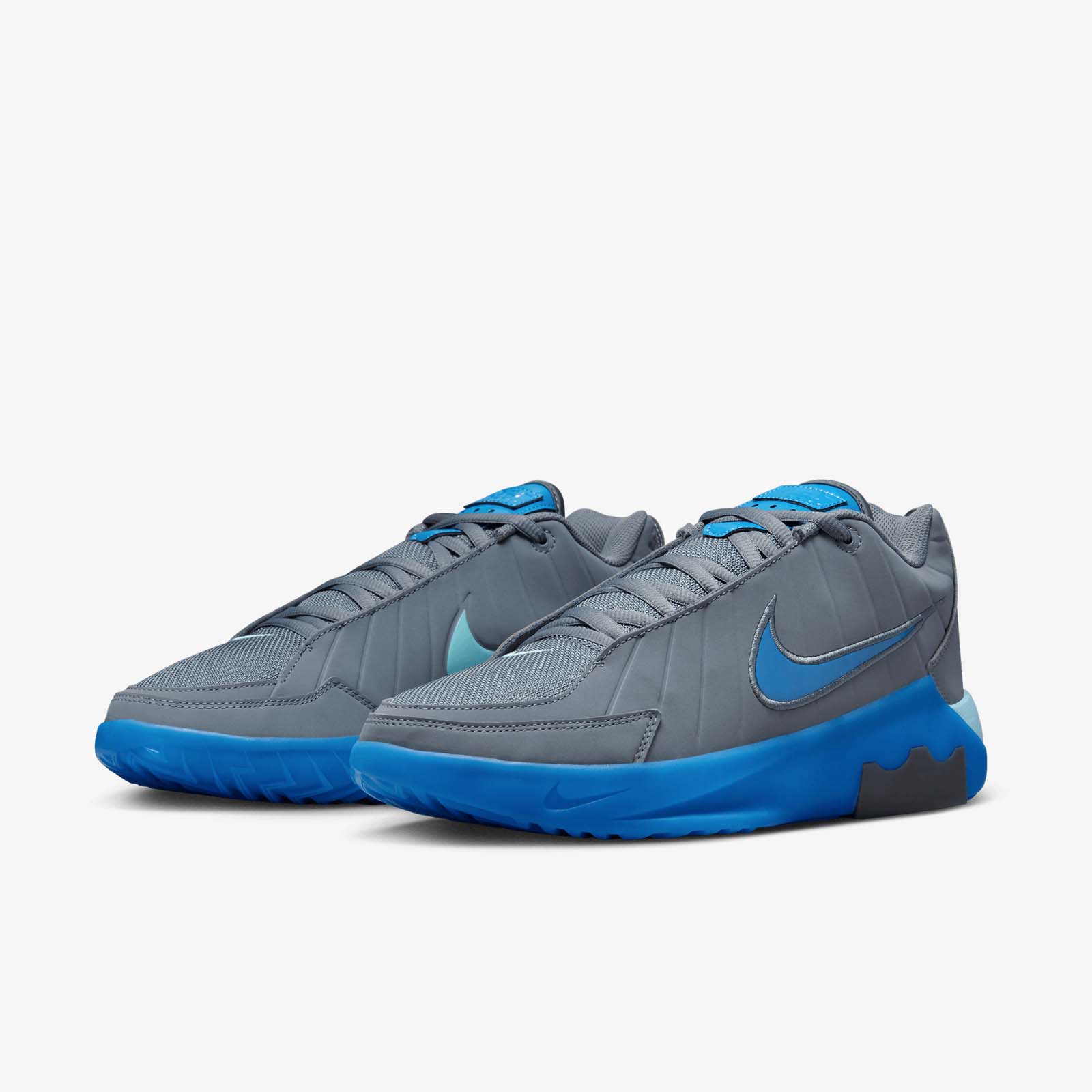 LeBron Witness 9 - Cool Grey - Image 4