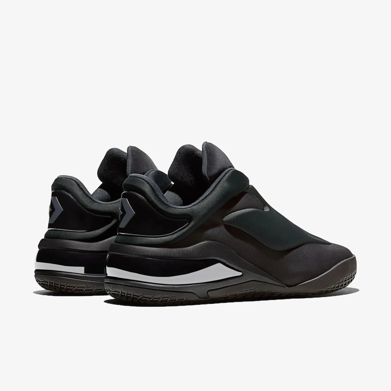 SHAI 001 - 'Charm Black' - Image 3