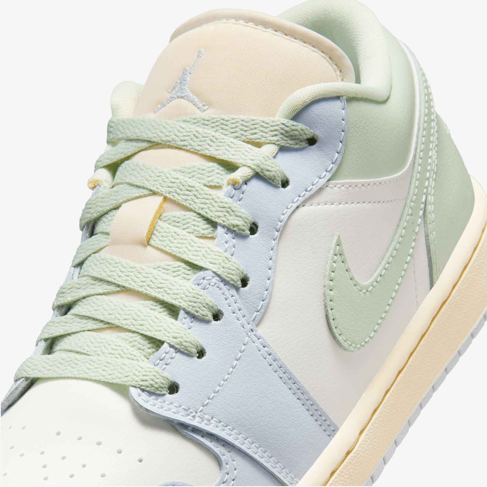Women's Air Jordan 1 Low - Sail/Aura - Image 7